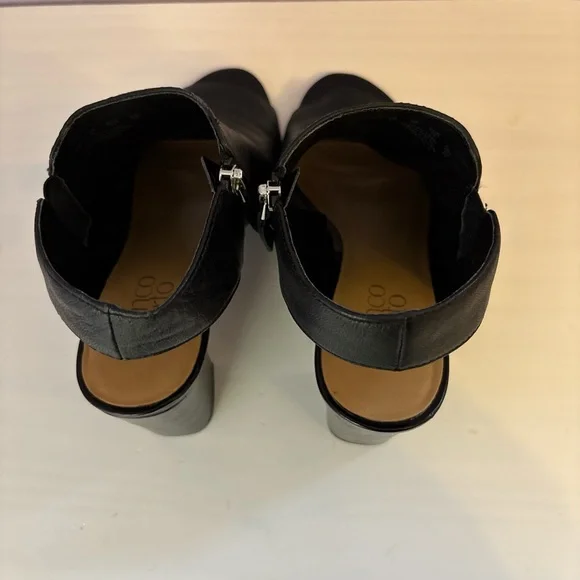 Black Women's Open-Toe Heels - Picture 6 of 7